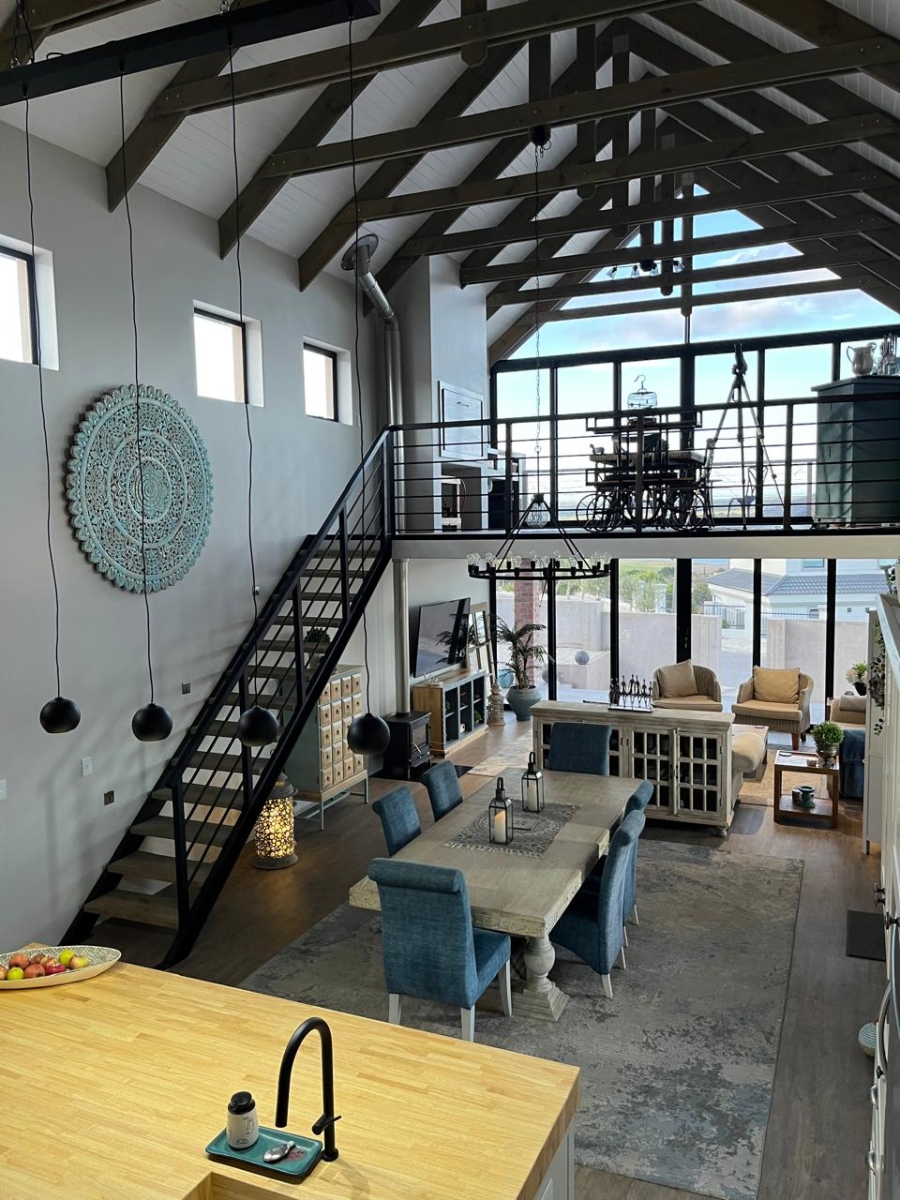 4 Bedroom Property for Sale in Stilbaai Wes Western Cape